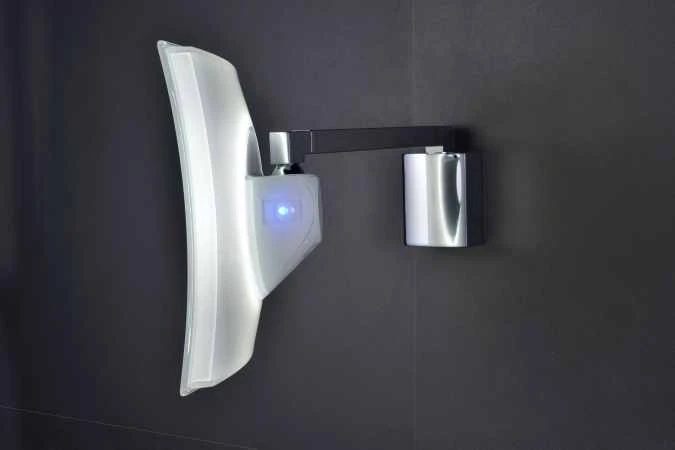 Maldive Square LED Magnifying Mirror 2 Maldive Square LED Magnifying Mirror - Image 2