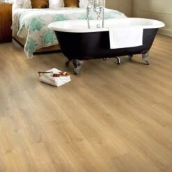 Clever Click Plus Scarlet Oak Flooring 1.76m2 Per Pack