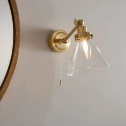 Pomeranian Wall Light - Brushed Brass 9 Pomeranian Wall Light - Brushed Brass -Lumibath Shop Pomeranian Wall Light Brass Lifestyle3